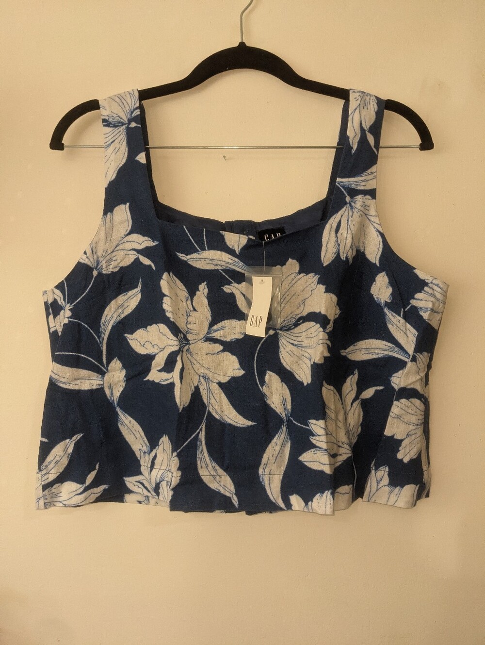 NWT Gap Linen Rayon Blend Blue And White Floral Cropped Tank Top Size Small